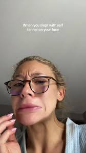 I hope hotels are familiar with self tanner sheets #selftanner #girlsbelike  #spraytan #selftanning