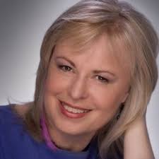 Ricci Ackerman (@ricciackerman)