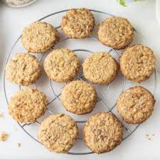 Add the honey, orange zest, vanilla extract and applesauce to the butter and stir with a spoon until combined. Sugar Free Oatmeal Cookies Low Carb Keto Low Carb Maven