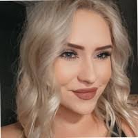 Heather Drayton's Instagram, Twitter & Facebook