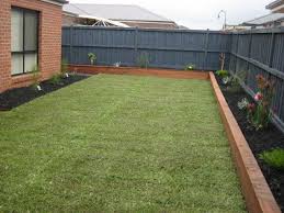 Massgefertigte Pflanzgefasse Melton Merbau Landschaftsbau Melton Vic 3337 Tru Gefertigte La Backyard Backyard Patio Backyard Landscaping Designs