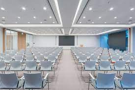 umbau der sparkassenzentrale bielefeld bhp architekten generalplaner gmbh deckengestaltung schlafzimmer auditorium design inneneinrichtung