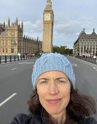 Claudia Comer's Instagram, Twitter & Facebook