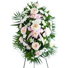 There are 1506 casket flowers for sale on etsy, and they cost $74.32 on average. Cheap Funeral Flowers Flowers For Funeral Cheap