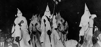 War Donald Trumps Vater Ku-Klux-Klan ...