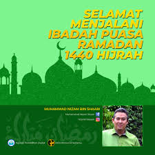 Selain menjadi pengingat adanya bulan ramadhan, pemberian kartu ucapan juga menjadi sarana untuk menyambung silaturahmi rekomendasi kartu ucapan ramadhan untuk teman dan keluarga. Kad Ucapan Ramadan Nizam Keris Kelisa Resources