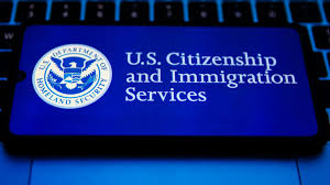 Así luce la sede de USCIS en Estados Unidos / Foto: Univisiòn    