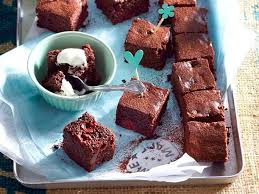Kirsch Brownies Vom Blech Rezept Lecker Rezept Kaffee Und Kuchen Veganer Kuchen Kuchen Und Torten