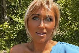 Marisa Kyle's Instagram, Twitter & Facebook