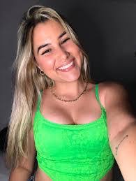 Melissa Suarez's Instagram, Twitter & Facebook