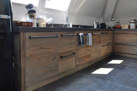 houtenkeuken met antraciet vloer rustic kitchen design transitional kitchen design modern kitchen design