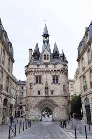 5 Things You May Not Know About Porte Cailhau In Bordeaux Burgen Und Schlosser Frankreich Schlosser