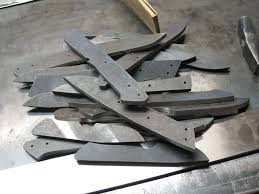 A free to use collection of of knife patterns (templates) in printable pdf format. Bob Loveless Knife Tutorial Originally Published By David Sharp At Www Britishblades Com Http Www Britishblades Com Forums Showthread Php 144509 Copyright David Sharp These Are As Close To A Loveless Knife As My Current Ability Will Allow The First