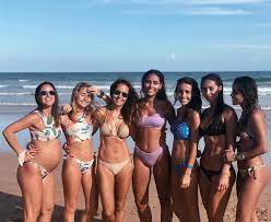 Pedro patrocínio, de 61 anos e mariana galindo namoram há vários anos. Caras Mulheres Da Familia Patrocinio Mostram Boa Forma Em Biquini No Brasil
