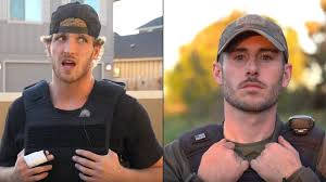 An experienced bounty hunter who works 80 to 150 cases a year can earn anywhere from $50,000 to $80,000 annually. Logan Paul Stirs Controversy After Filming With Fake Bounty Hunter Dexerto