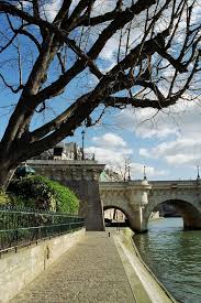 Paris Quai Des Orfevres 1 Quai Des Orfevres Pont Paris Quai De Seine