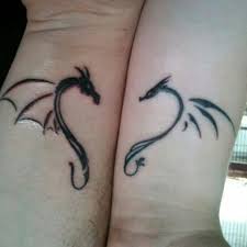 Tatuajes De Amor Para Parejas Muy Enamoradas Tatuajes Que Hacen Juego Tatuajes De Amor Disenos De Tatuaje Para Parejas
