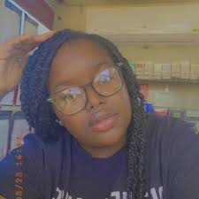 Is this the greatest toy of ALL time?! 🥚🦖🤷🏽‍♂️ With @hurleytin