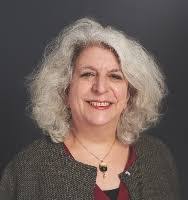 Lisa Peet's Instagram, Twitter & Facebook