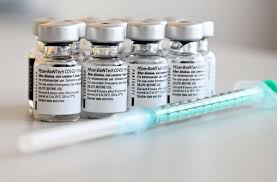 Wie lange hält der impfschutz an? Norwegische Behorden Pfizer Warnt Vor Impfstoff Lieferkurzungen Fur Europa Panorama Stuttgarter Zeitung