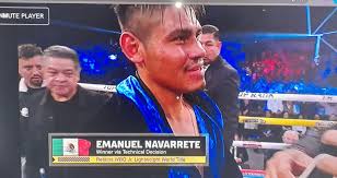 Después de detener el combate por un corte prominente , el combate se va a  las tarjetas y Vaquero Navarrete Retiene su título ante el aguerrido  Filipino Charly Suárez . Que opinas