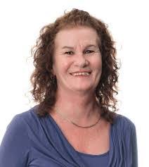 Leigh Waggoner's Instagram, Twitter & Facebook