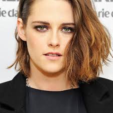 It may be the reason that this hairstyle is never out of beautiful fashion for short hair 10. 30 It Girl Approved Short Haircuts For Fine Hair