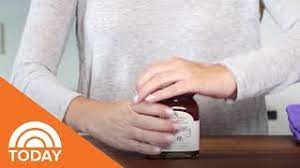 Which is the best way to open a bottle of water? How To Open A Tight Jar Lid Today Youtube
