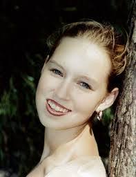 Michelle Stone's Instagram, Twitter & Facebook