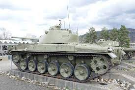 The panzer 68 was based on the panzer 61, which initial development dates back to 1951. Indien Panzer Indian Defence Forum