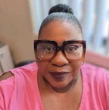 Beyoncé's lead dancer ashley killing the formation choreography even when  she's not