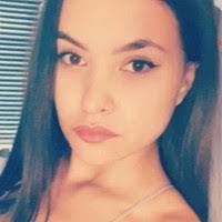 Andrea Suazo's Instagram, Twitter & Facebook