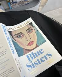 Jamie (@lonelygirlbookclub) • Instagram photos and videos