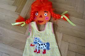 Pippi langstrumpf ist einer der bekanntesten und beliebtesten charaktere von astrid lindgren und begeistert kinder bereits seit vielen generationen. Faschingskostum Pippi Langstrumpf Kostum Selbst Machen