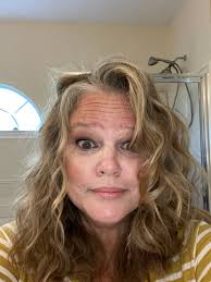 Angela Gore Hickey (@meanmamahickey)