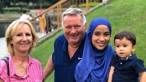 Haramain backpackers mat dan pu amin al aqsa makkah haramain madinah palastine muslim ramadhan tv3 astro routexplorers wanderlust adventurer backpacking shoestringbudget sarajevo bosnia bosniaherzegovina haramainbackpackers. Mat Dan I Became An Accidental Celebrity 6 000 Miles From Home Bbc News