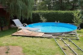 Gerust Um Rundpool Swimming Pools Outdoor Decor Home Construction