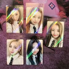 Primer álbum completo de itzy autografiado. Itzy Guess Who Fansign Withdrama Photocard Shopee Malaysia