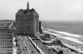 Then Now Historical Residential Buildings In Long Beach Long Beach California Long Beach Long Beach Pike