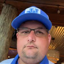 Is this a positive sign for the season… Im voting yes # 9 will be hung in  the rafters in the near future 🙏🤞