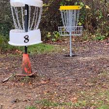 This video describes an easy way to create your own disc golf basket without having that many tools or if you are on a budget. The Shark Tank At Bayside Ms Brentwood Bay Bc Canada Udisc Disc Golf Course Directory