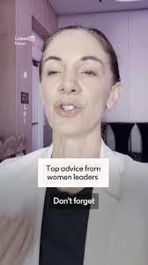 Tracey Crow's Instagram, Twitter & Facebook