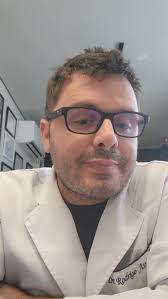 Chega de nó na garganta! 💔, Sabe aquela sensação de estar sempre pisando  em ovos? De que a sua felicidade depende do humor de outra pessoa? Se o seu  relacionamento te deixa mais exausto do que feliz, ...