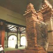 Sejarah Menara Kudus dari duniamasjid.islamic-center.or.id