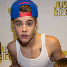 I capelli in questa fase sono tagliati in versione . Justin Bieber Shirtsless 2013 Justin Bieber Photo 35080187 Fanpop