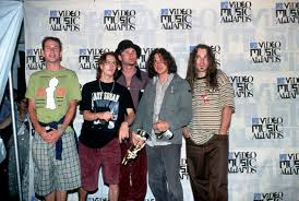 Bienvenue sur la chaîne youtube de boursorama ! Pearl Jam Five Against The World Rolling Stone
