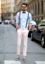 Look Homme Mariage Decontracte Hipster Chino Rose Pale Bretelles Et Papillon Mensoutfits Tenue Mariage Homme Mode Homme Casual Homme Decontracte
