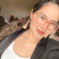 Liz Briceno's Instagram, Twitter & Facebook