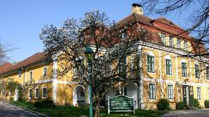 Choose from more than 94 properties, ideal house rentals for families, groups and couples. Golf Club Swarco Amstetten Ferschnitz 2021 Golfclub Informationen