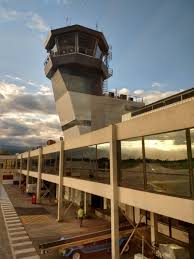 Hoteles cerca al aeropuerto martín miguel de güemes elige la fecha y reserva tu hotel destino: Jota Leonetti Transito On Twitter Dejamos Salta Nos Despedimos Con Estas Bellas Postales Desde El Aeropuerto Don Martin Miguel De Guemes
